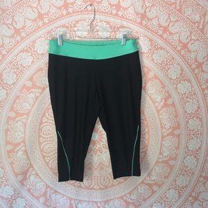 Avia exercise leggings.